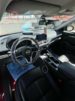 نيسان ألتيما